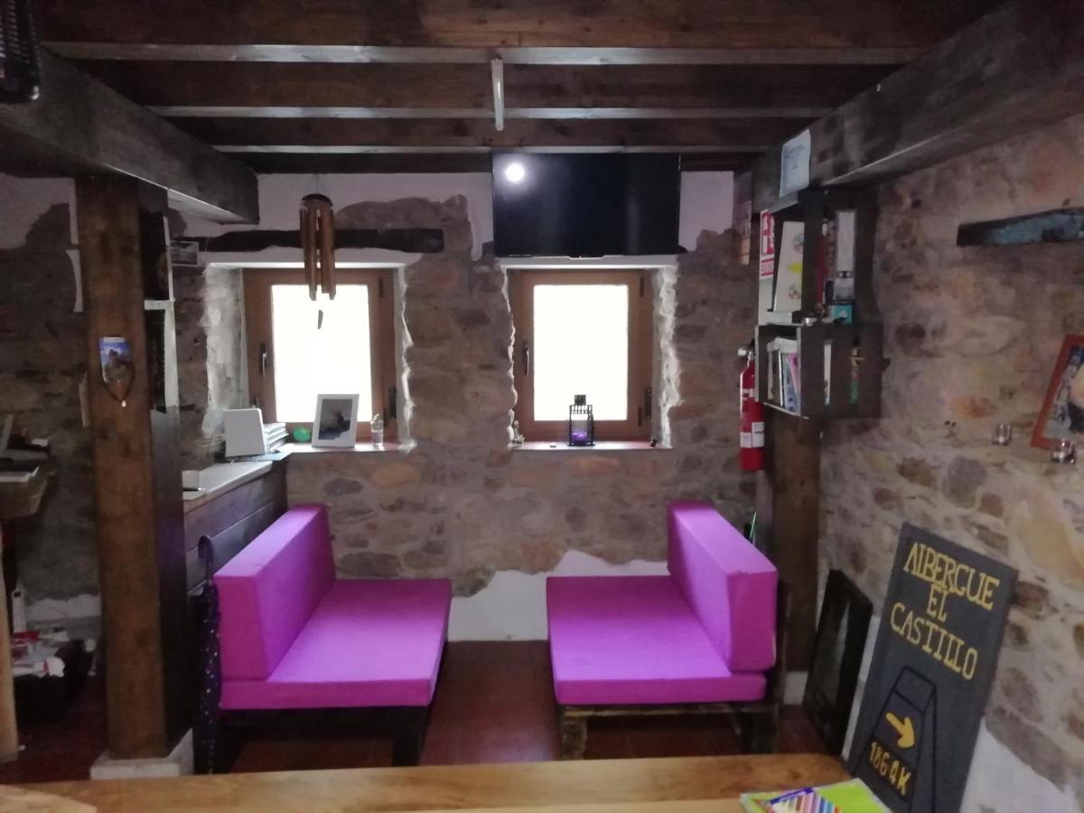Albergue El Castillo บียาฟรันกา เดล เบียร์โซ ภายนอก รูปภาพ